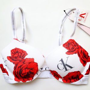 Calvin Klein Lightly Lined Demi Bra SIZE 32C
